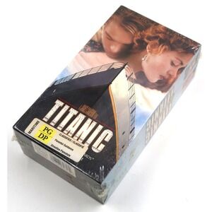 1998 Titanic (VHS, 2-Tape Set, Widescreen Edition) Sealed